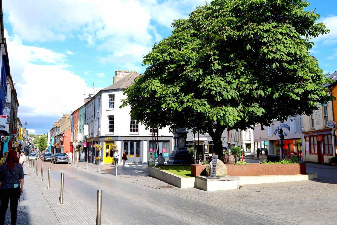 Long Quay Apartments, Clonakilty Eksteriør bilde